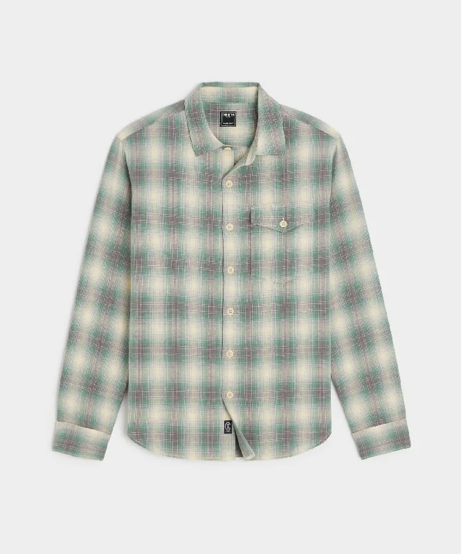 Peached Cotton Lodge Shirt in Green Plaid