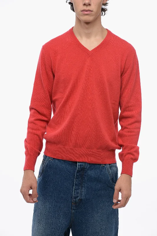 Bruno Manetti V-Neck Cashmere Sweater